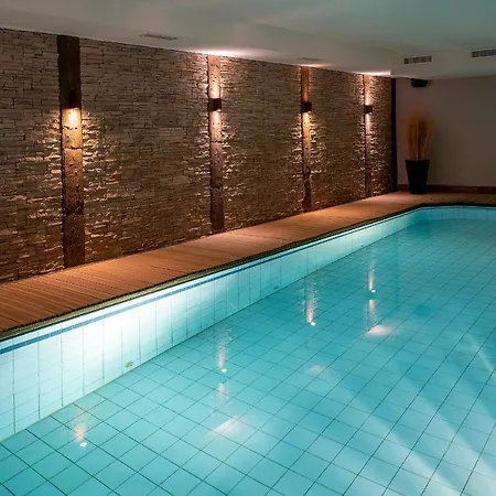 Wellnesshotel Schweizerhof 4* Saas Fee