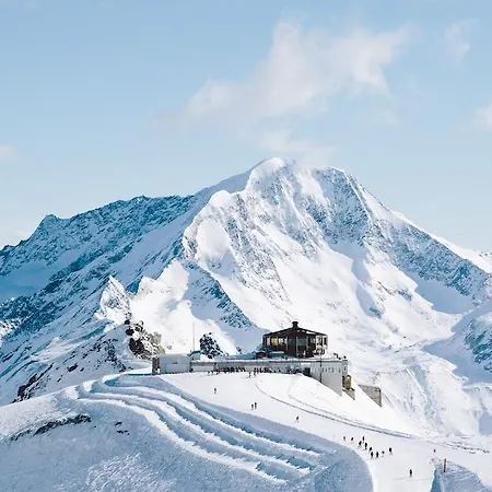 Wellnesshotel Schweizerhof Otel Saas Fee