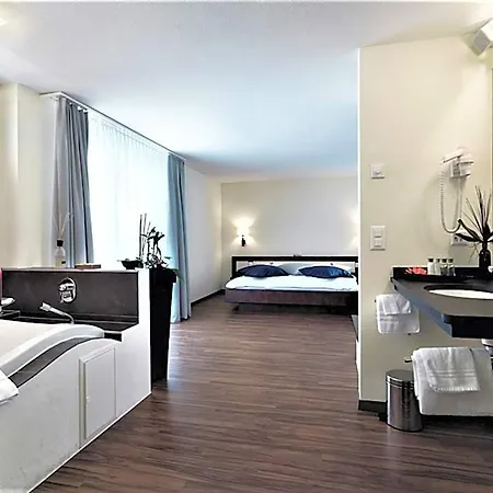Wellnesshotel Schweizerhof 4*