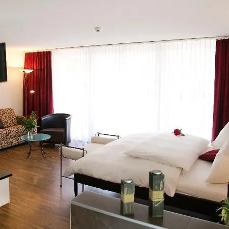 Wellnesshotel Schweizerhof 酒店 萨斯费