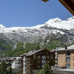 Wellnesshotel Schweizerhof Ξενοδοχείο Saas Fee