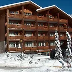 Wellnesshotel Schweizerhof 4* Saas Fee