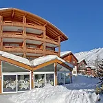 Wellnesshotel Schweizerhof Ξενοδοχείο 4*
