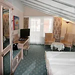 Отель Wellnesshotel Schweizerhof